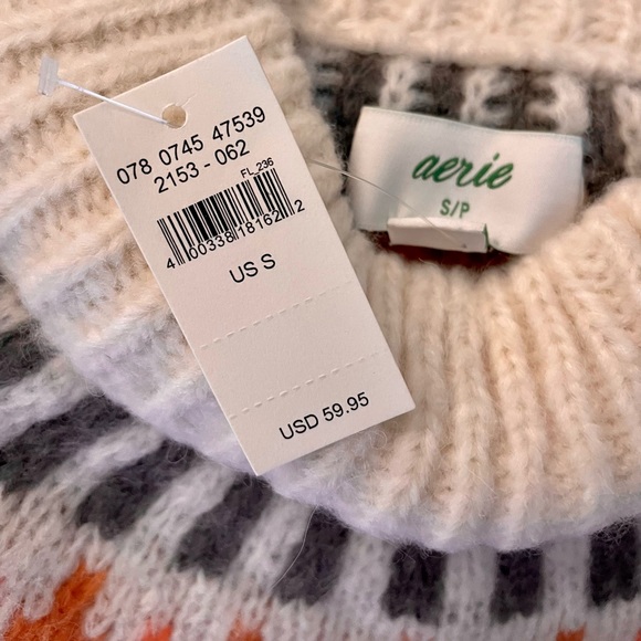 Aerie mock neck sweater - Picture 2 of 3